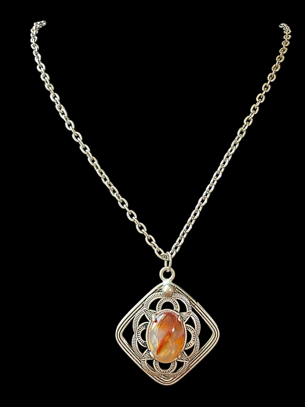 Vintage Agate Gemstone Silver Tone Necklace